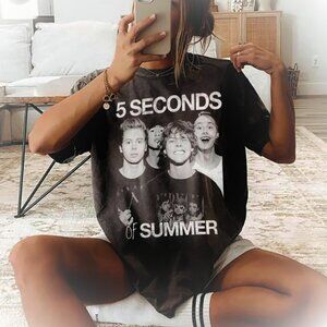 5 Seconds of Summer 90s Vintage T-Shirt, World Tour Shirt, Gift For Fans